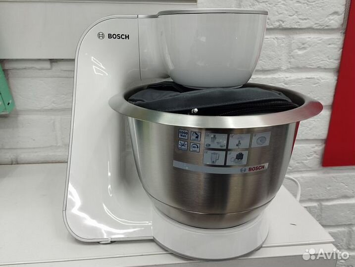 Кухонный комбайн Bosch MUM58252RU