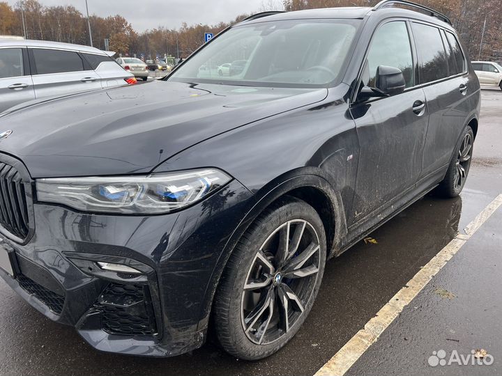 BMW X7 3.0 AT, 2021, 30 300 км