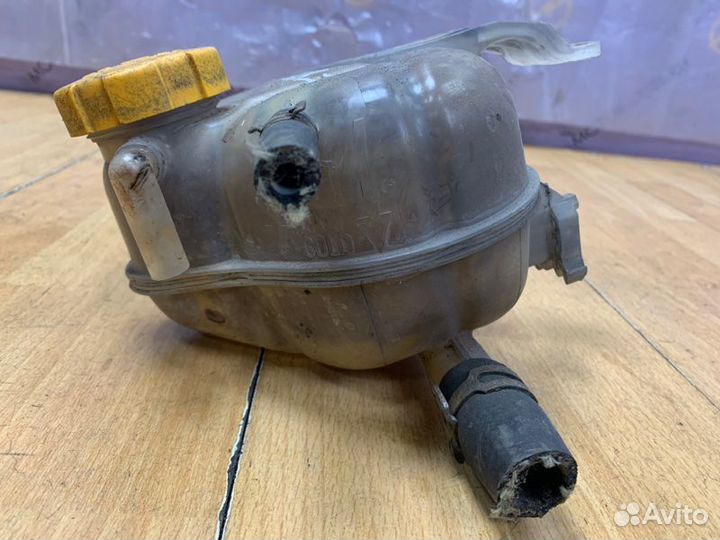 Бачок расширительный Opel Corsa D