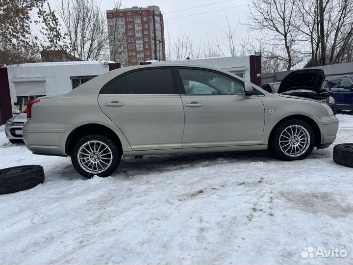 Toyota Avensis 1.8 МТ, 2005, 206 600 км