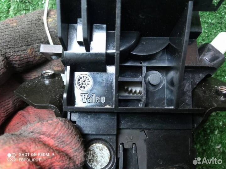 Замок багажника Mercedes Benz W211 E-Klasse (2002