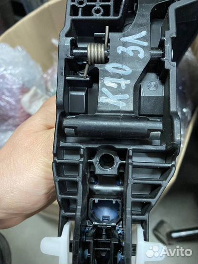 Ручка задняя правая Toyota Camry XV70