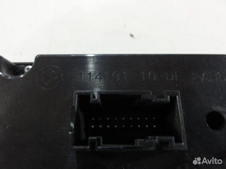 Блок управления климатической установкой задний