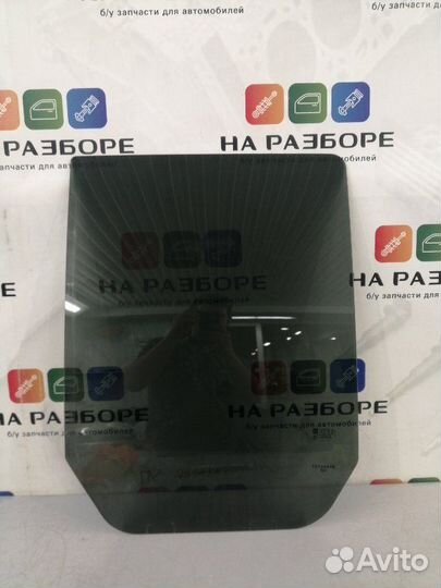 Стекло двери заднее правое Chevrolet Trailblazer