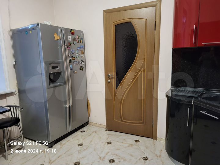 Комната 26 м² в 6-к., 1/1 эт.