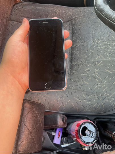 iPhone 6S, 64 ГБ
