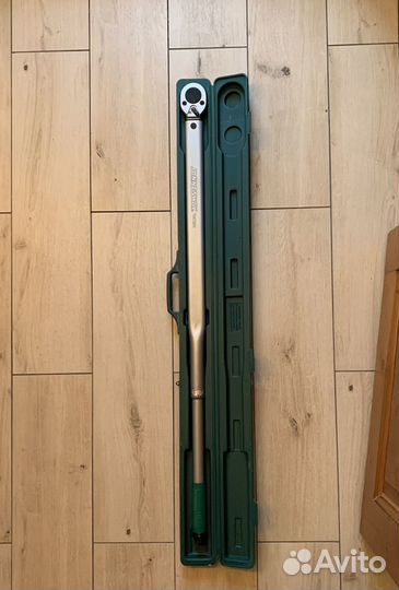 Ключ динамометрический jonneswey T04700N