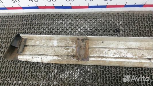 Подножка внешняя декоративная toyota RAV 4 ZSA3 (B