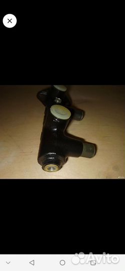 Главный тормозной цилиндр mercedr 609D/ Vario