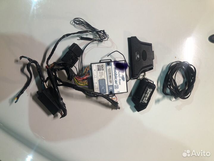 Автосигнализация с автозапуск scher-khan,pandora