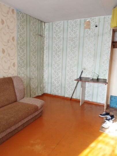 Комната 18 м² в 8-к., 5/5 эт.