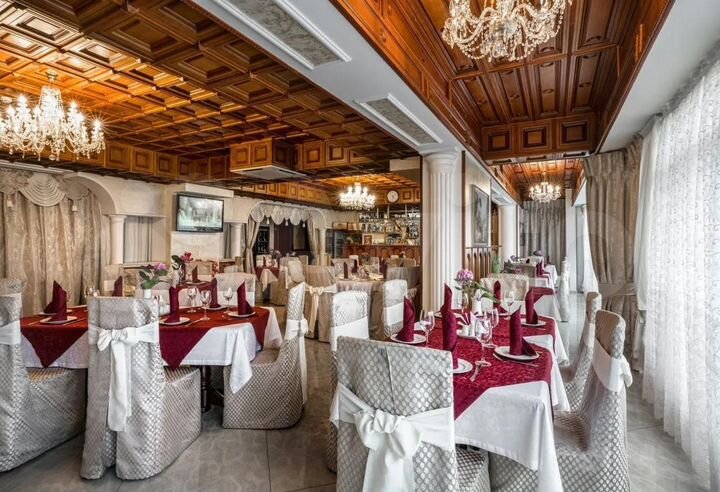 Гостиница, 3000 м²