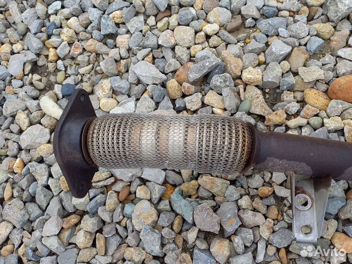 Глушитель Рено Аркана 1.3