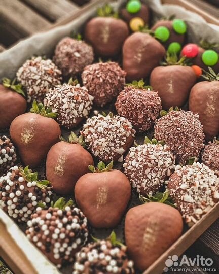 Наборы из клубники в шоколаде