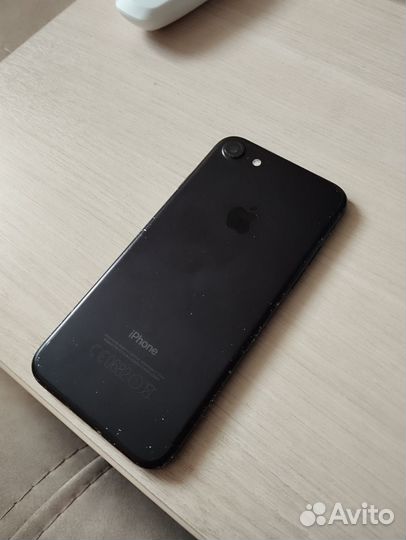 iPhone 7, 32 ГБ