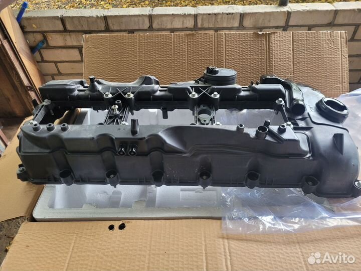 Клапанная крышка BMW двигатель N52
