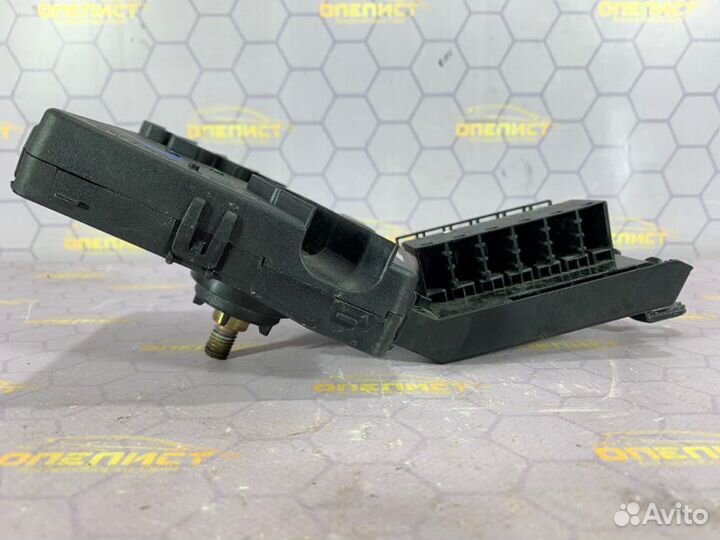 Блок предохранителей Mercedes E-Class W211