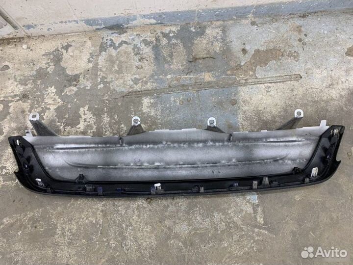 Накладка бампера задняя Toyota Rav4