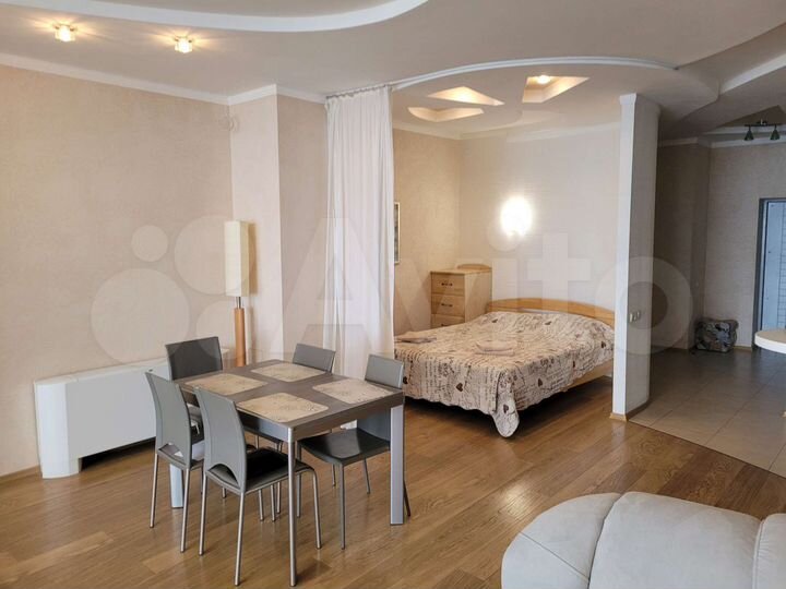 Апартаменты-студия, 75 м², 3/9 эт.