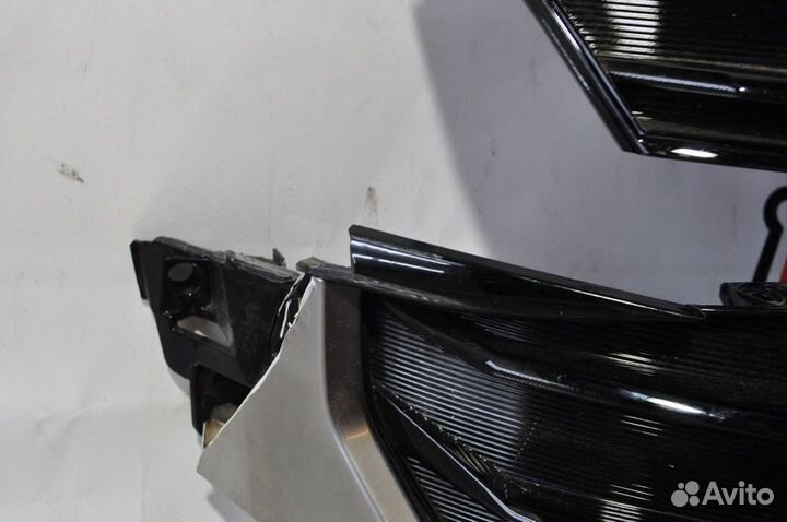 Б/У Б/У Решетка радиатора Kia Seltos 2022- бу