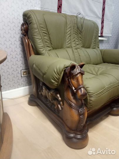 Перетяжка и ремонт мягкой мебели