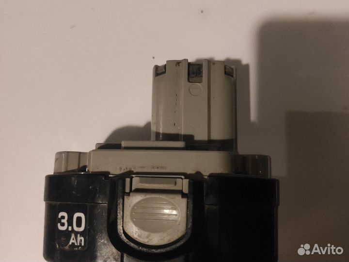 Зарядное устройство