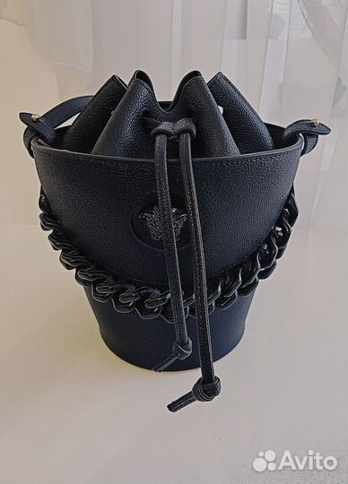 Новая сумка Versace