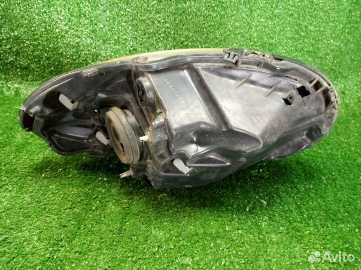 Фара передняя левая Nissan Micra K12 CR12DE 2008