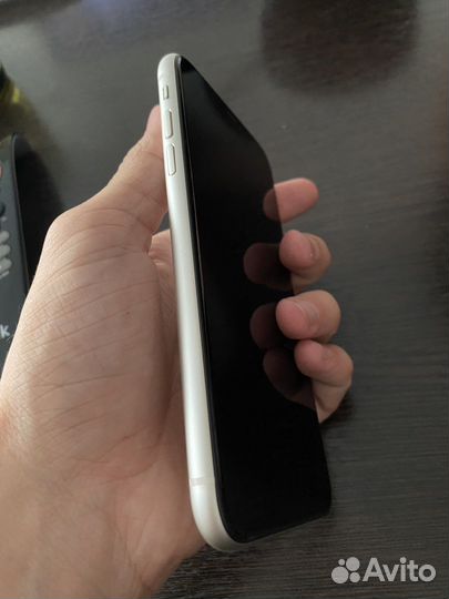iPhone 11 64gb белый