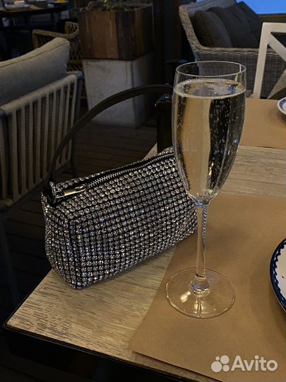 Сумка в стразах