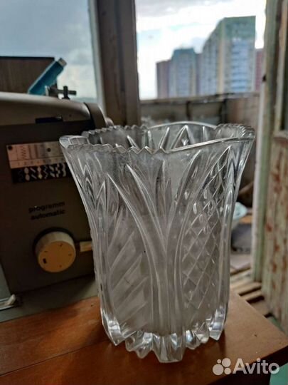 Ваза хрустальная
