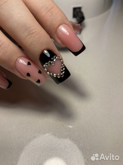 Наращивание ногтей, покрытие гель лаком, укреплени