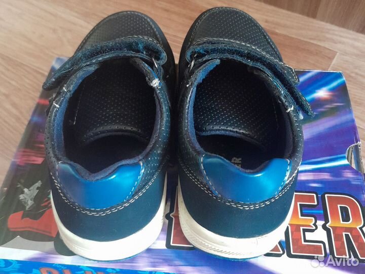 Полуботинки