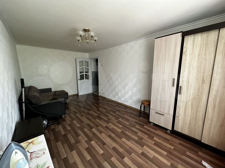 2-к. квартира, 42,7 м², 2/5 эт.