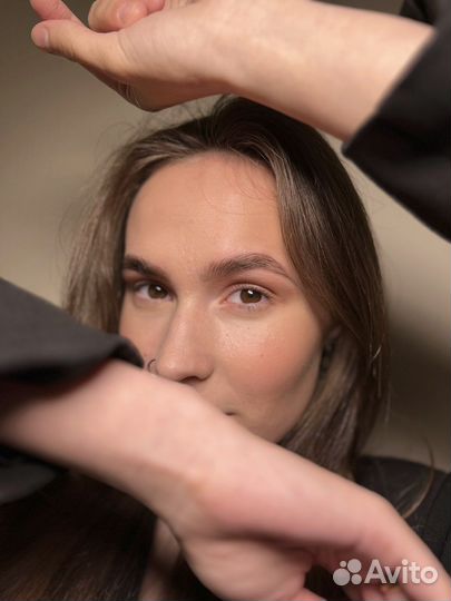 Мастер бровист