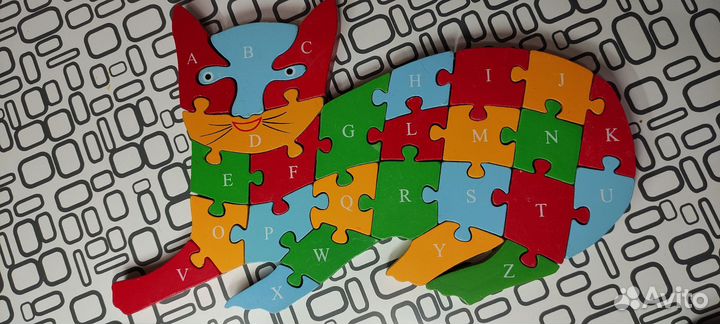 Деревянная игрушка паззл английские буквы и цифры