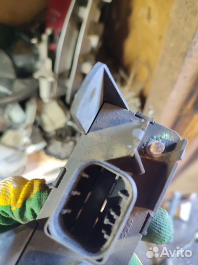 Реле свечей накала Mercedes Vito W638 OM601/OM611