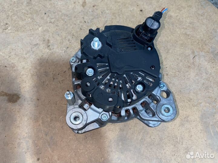 Генератор Golf V 1.6fsi BAG Jetta Seat Audi A3
