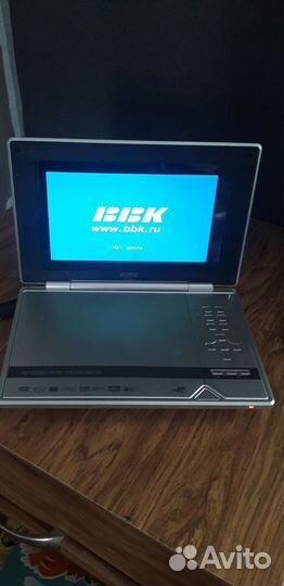 Портативный видеопроигрыватель