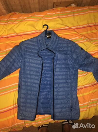 Продам мужскую куртку adidas