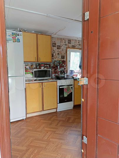 Дом 20 м² на участке 5 сот.