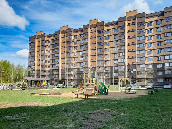 2-к. квартира, 63 м², 4/9 эт.