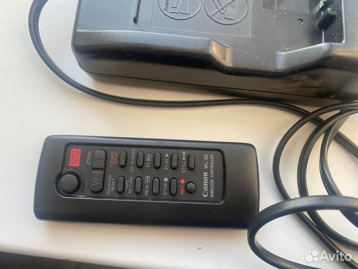 Видеокамера canon E230