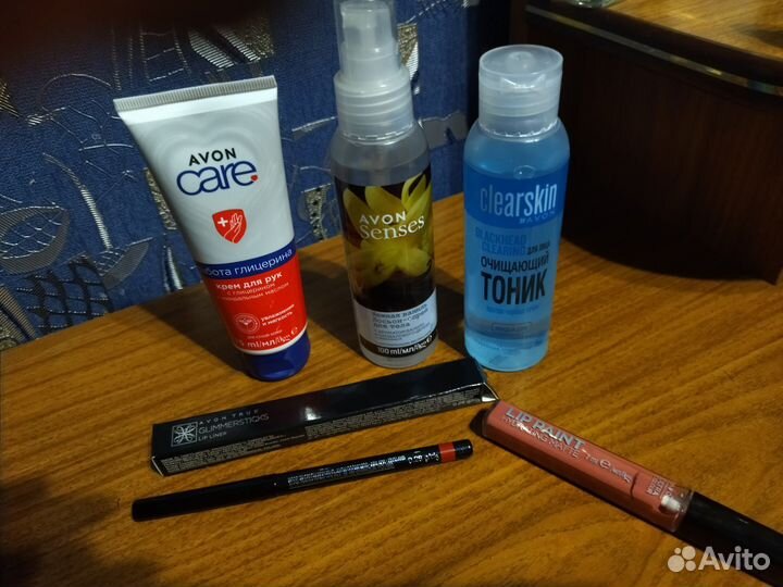 Косметика Avon