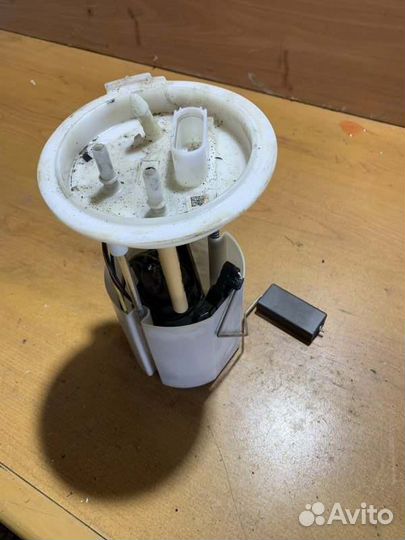 Топливный насос Skoda Octavia A5 лифтбек BSE 1.6