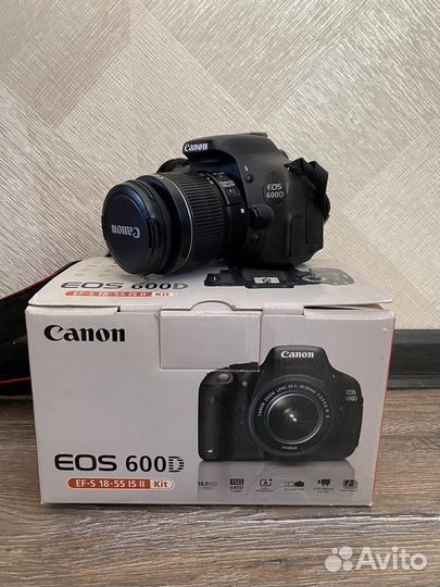 Зеркальный фотоаппарат canon eos 600d бу