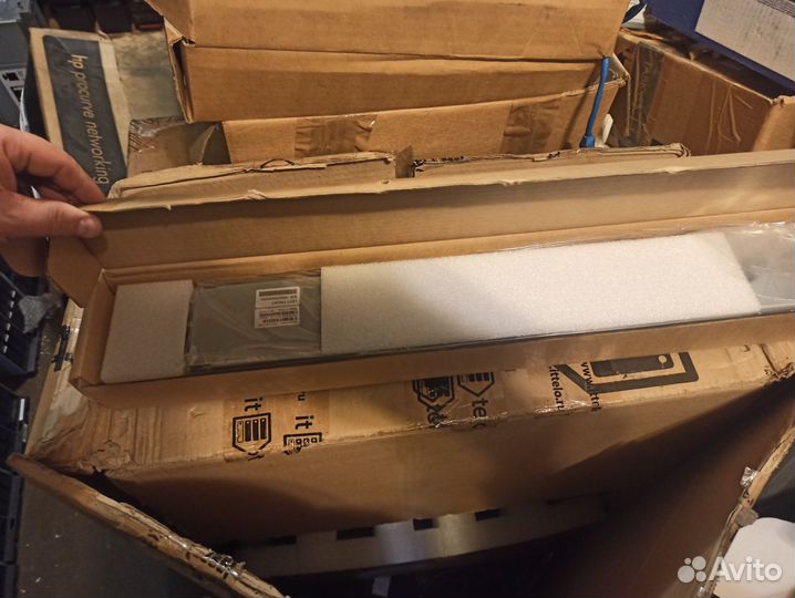 Рельсы IBM storwize V5000 00RY309 64P8442