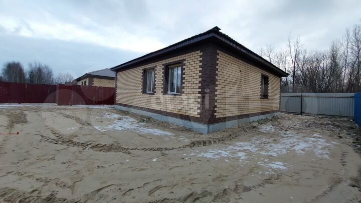 Дом 85 м² на участке 5 сот.