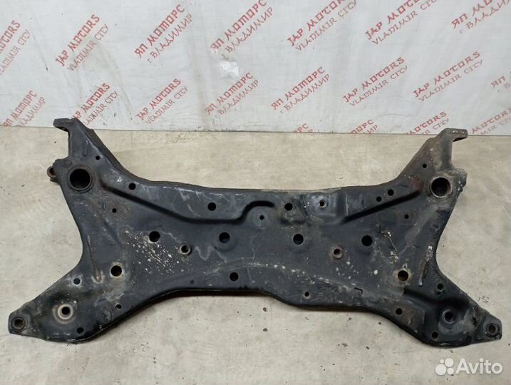 Подрамник двигателя передний Mitsubishi Outlander