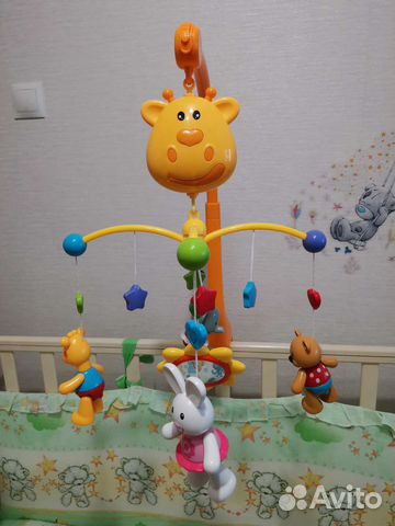 Мобиль-каруселька на кроватку